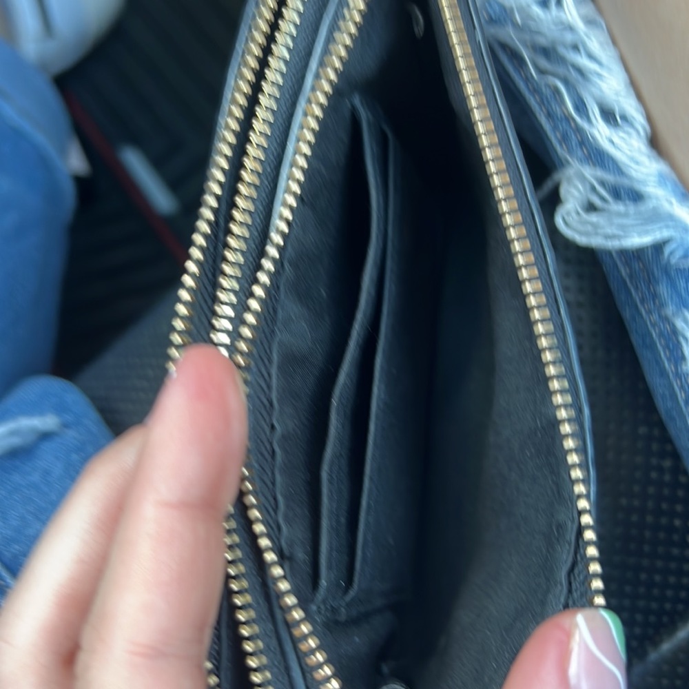 Coach Wallet - Picture 4 of 5